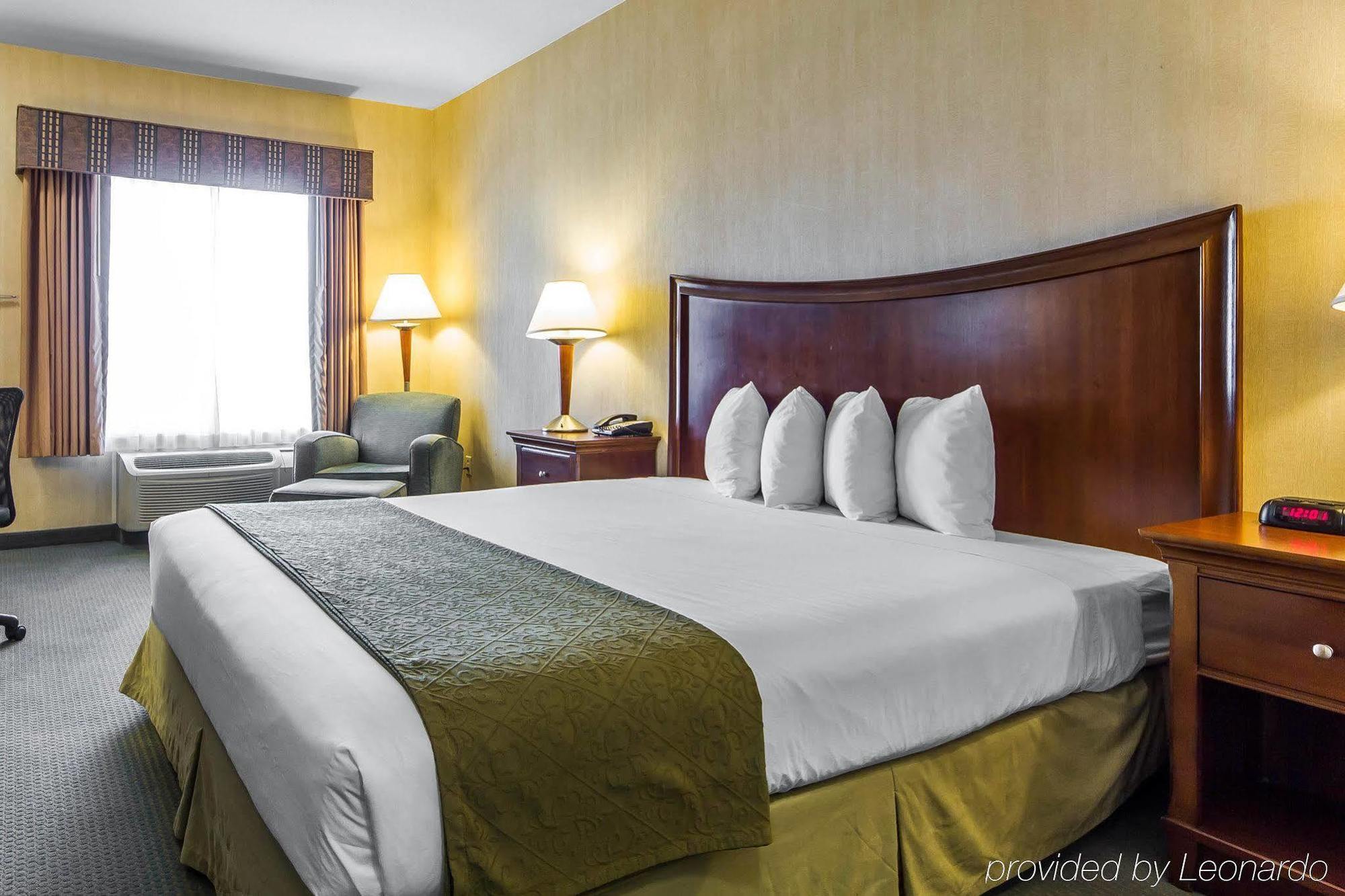Quality Inn & Suites Livermore Wine Country Экстерьер фото