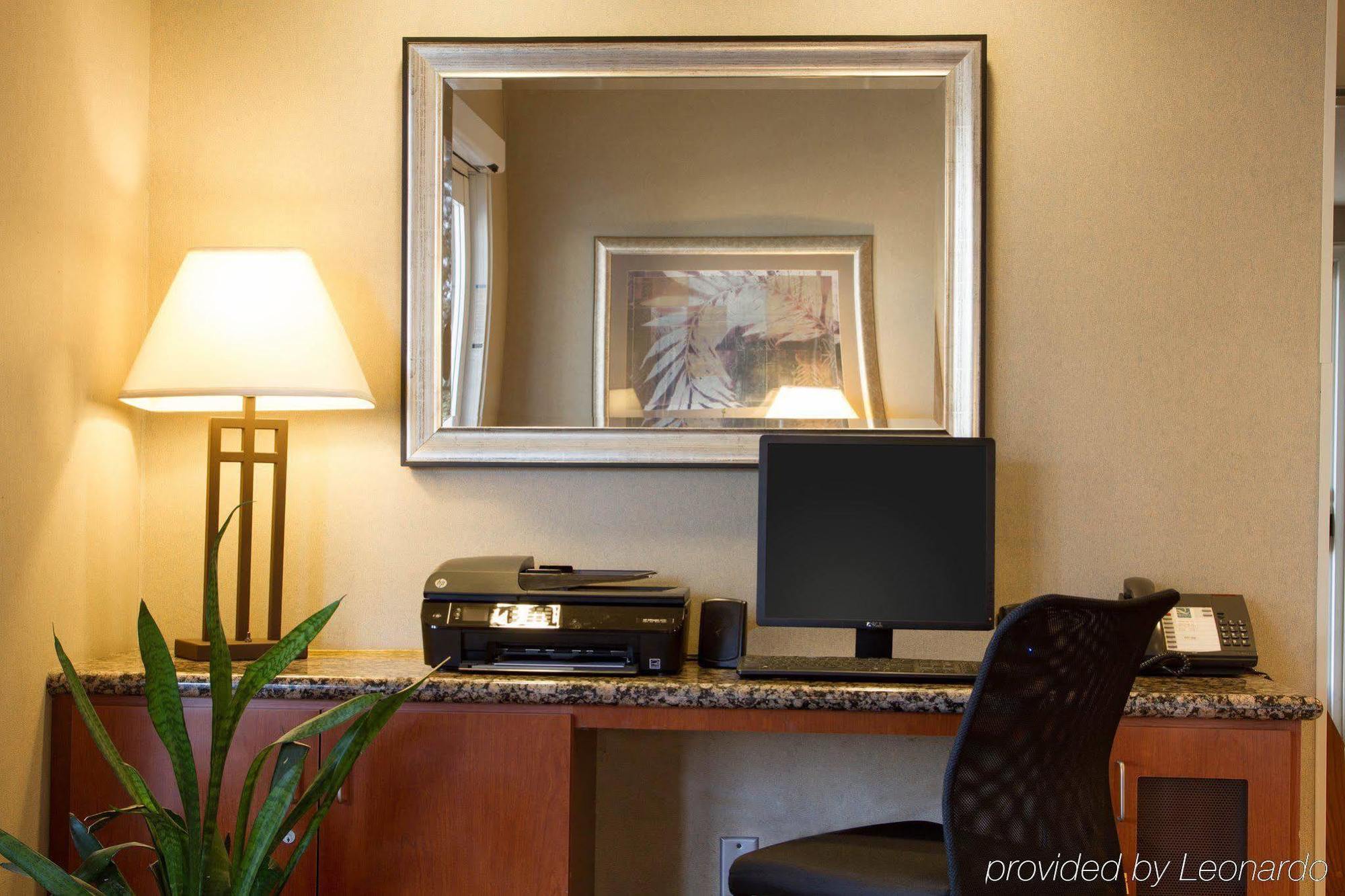 Quality Inn & Suites Livermore Wine Country Экстерьер фото